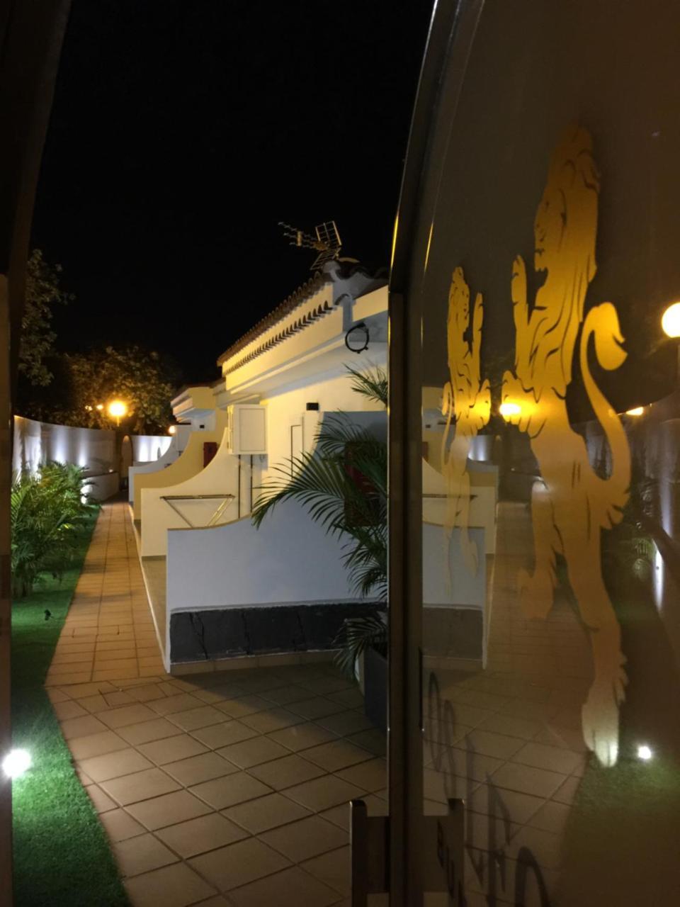 Alsol Los Leones Bungalows - Adults Only Maspalomas Kültér fotó